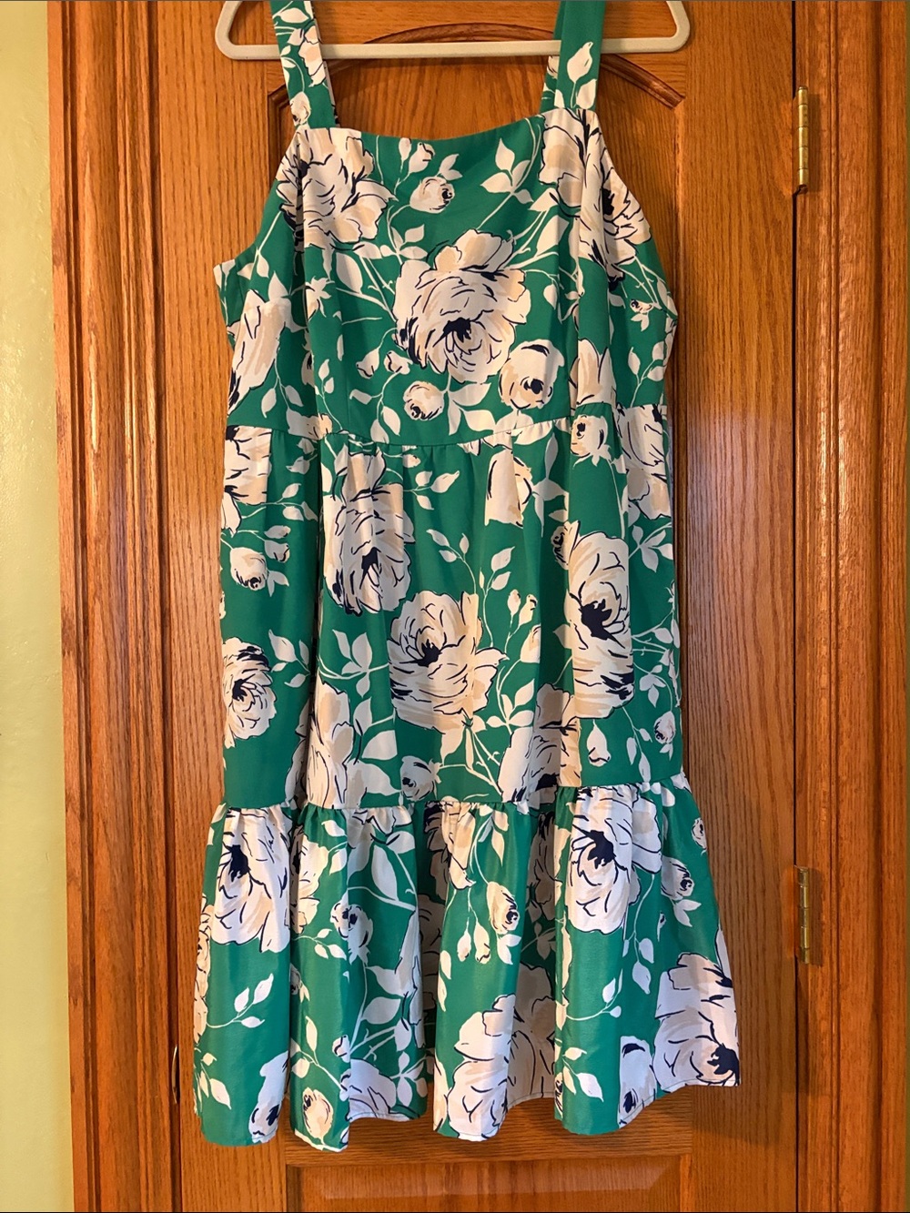 Green Floral Sundress with White Rose Print 16W